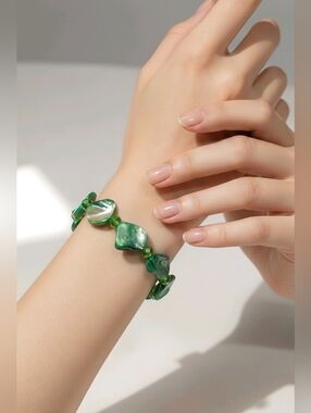 Shell bracelet